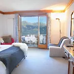 Royal Hotel 3*