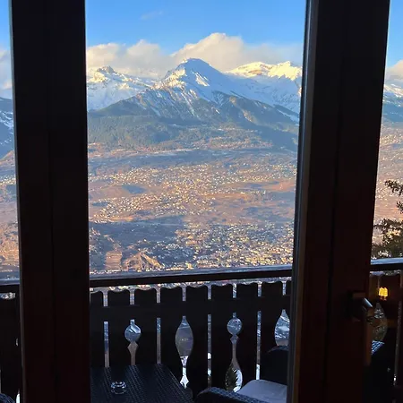 Royal 3* Veysonnaz
