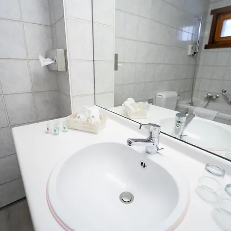 Hotel Royal 3*