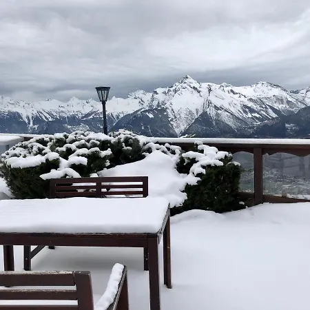 Royal 3* Veysonnaz