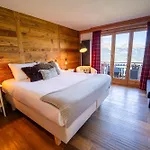 Hotel Royal - Like At